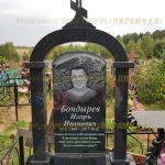 Скульптурные памятники из гранита