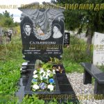 Скульптурные памятники из гранита