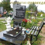 Скульптурные памятники из гранита