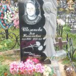 Скульптурные памятники из гранита