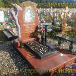 Скульптурные памятники из гранита