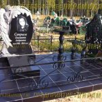Скульптурные памятники из гранита