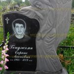 Скульптурные памятники из гранита