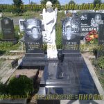 Скульптурные памятники из гранита