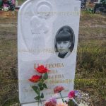 Скульптурные памятники из гранита