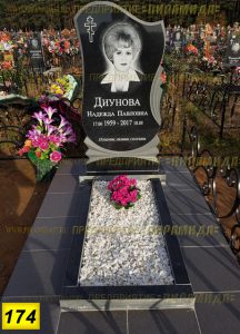 Фигурные памятники из гранита