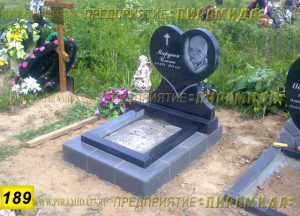 Фигурные памятники из гранита