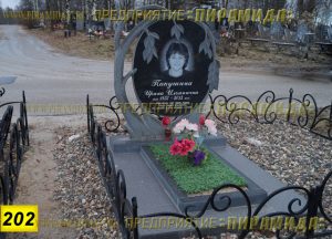 Фигурные памятники из гранита