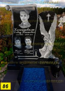 Фигурные памятники из гранита